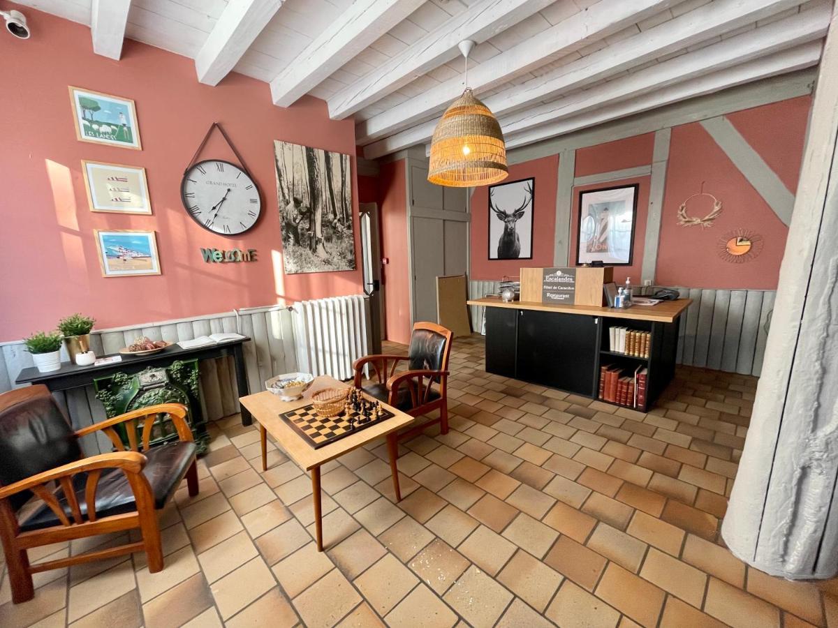 Hotel Et Restaurant Traditionnel L' Escalandes Lesperon  Eksteriør bilde